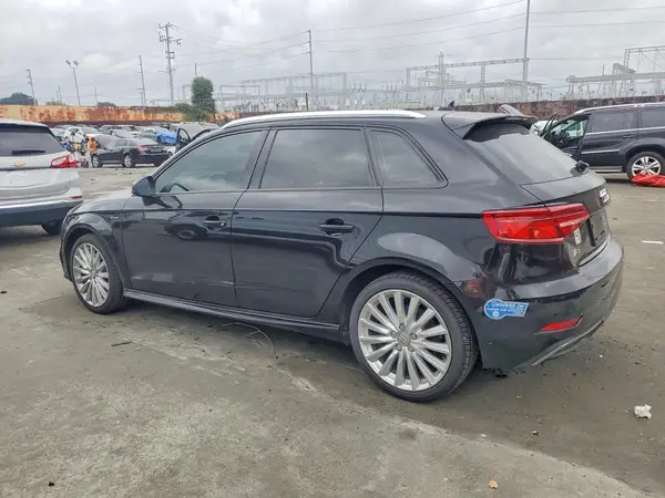 WAUUPBFF0HA110974 2017 AUDI A3 - Image 2