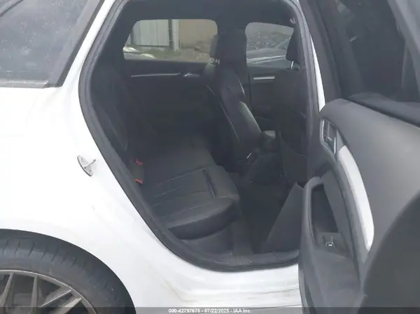 WAUUPBFF0HA120064 2017 AUDI A3 - Image 8