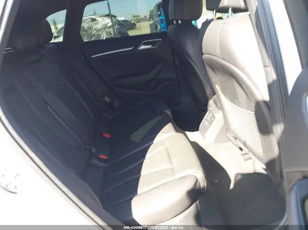 WAUUPBFF1HA111051 2017 AUDI A3 - Image 8