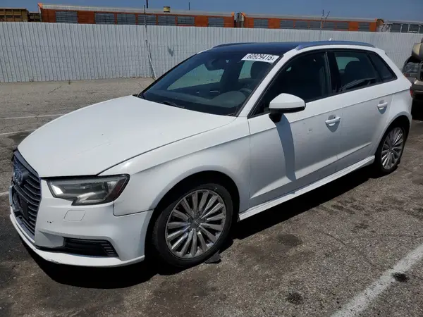 WAUUPBFF2HA057257 2017 AUDI A3 - Image 1