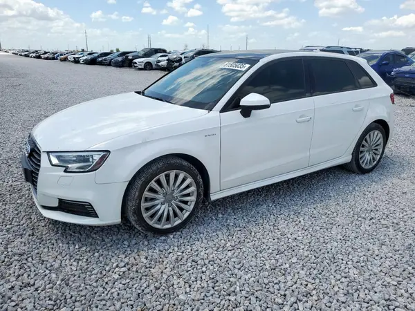 WAUUPBFF2HA092333 2017 AUDI A3 - Image 1