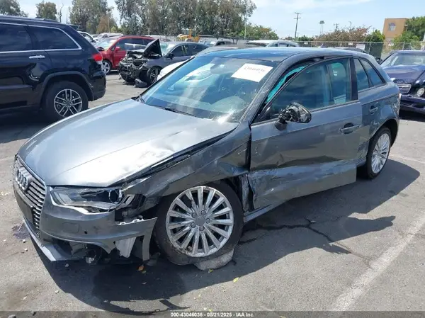 WAUUPBFF3GA155860 2016 AUDI A3 - Image 2