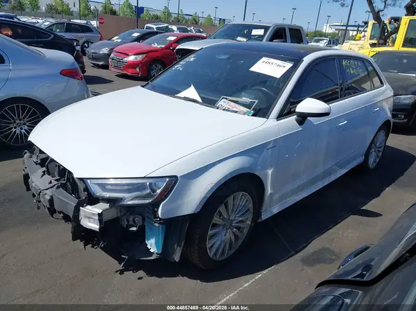 WAUUPBFF3HA035719 2017 AUDI A3 - Image 2