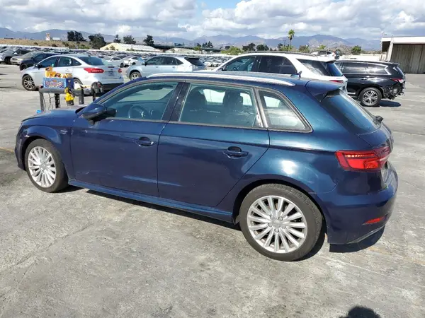 WAUUPBFF3HA059924 2017 AUDI A3 - Image 2