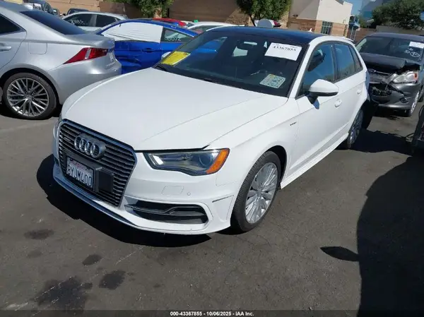 WAUUPBFF4GA113603 2016 AUDI A3 - Image 2