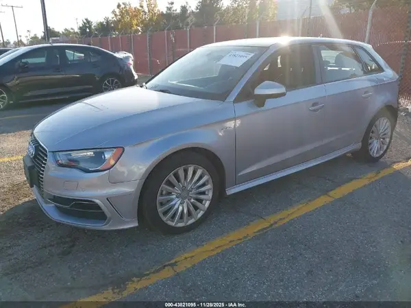 WAUUPBFF6GA128166 2016 AUDI A3 - Image 2