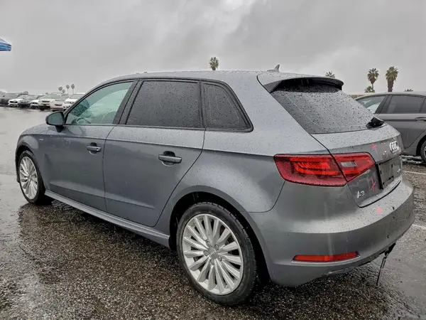 WAUUPBFF8GA088933 2016 AUDI A3 - Image 2