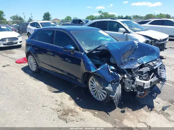 WAUUPBFF8HA091753 2017 AUDI A3 - Image 1