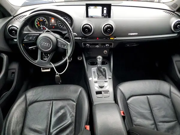 WAUUPBFF8HA096547 2017 AUDI A3 - Image 8