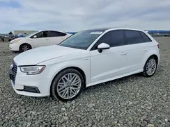 WAUUPBFF8JA054692 2018 AUDI A3