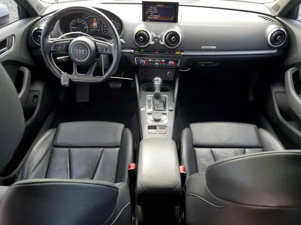 WAUUPBFF8JA054692 2018 AUDI A3 - Image 8