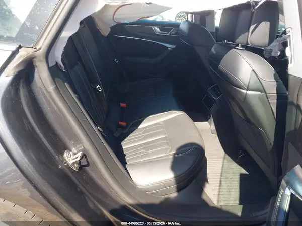 WAUV2AF20KN102304 2019 AUDI A7 - Image 8
