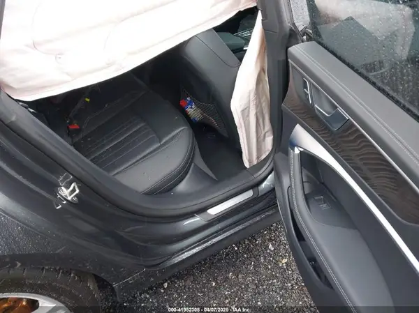 WAUV2AF21KN040153 2019 AUDI A7 - Image 8