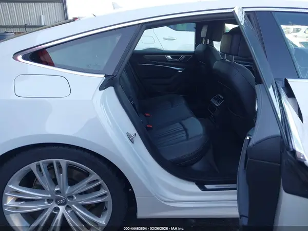 WAUV2AF24KN125651 2019 AUDI A7 - Image 8