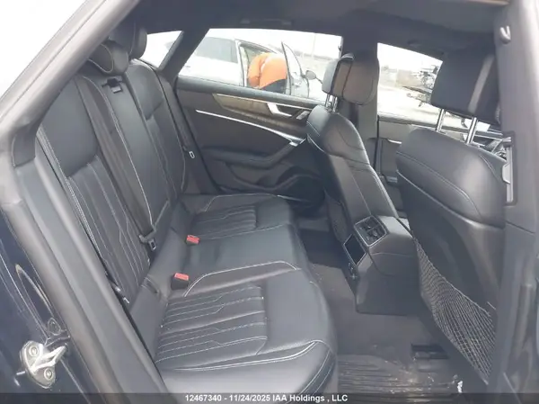 WAUV2AF25KN018544 2019 AUDI A7 - Image 8