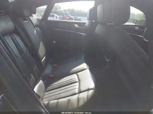 WAUV2AF25KN084530 2019 AUDI A7 - Image 8