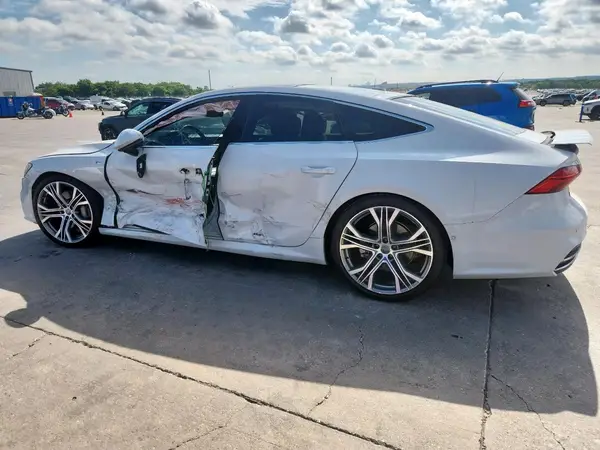 WAUV2AF27KN090796 2019 AUDI A7 - Image 2