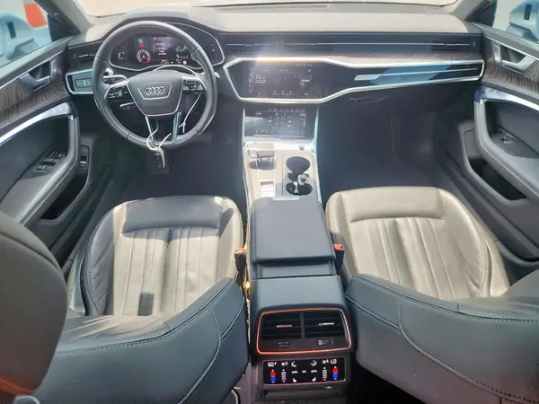 WAUV2AF28KN039369 2019 AUDI A7 - Image 8