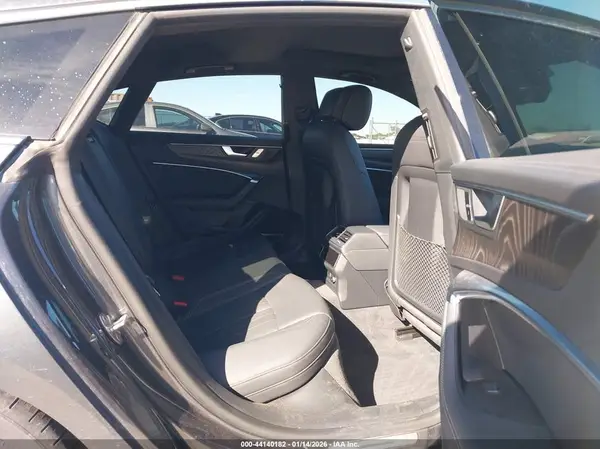 WAUV2AF29KN021737 2019 AUDI A7 - Image 8