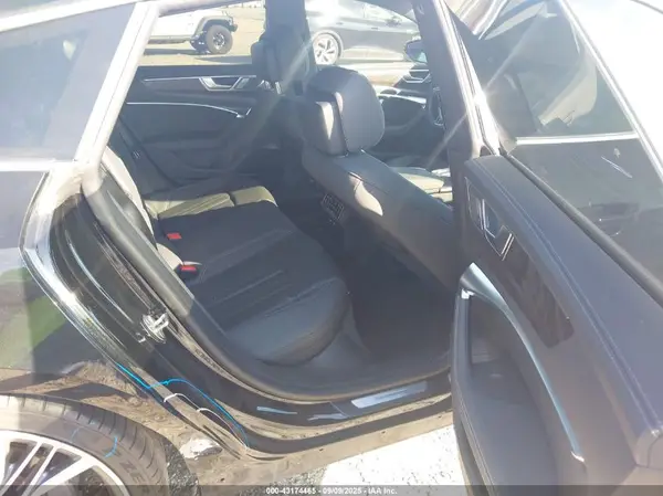 WAUV2AF2XKN109910 2019 AUDI A7 - Image 8