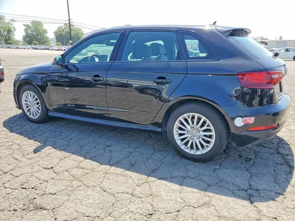 WAUVPBFF3GA096913 2016 AUDI A3 - Image 2