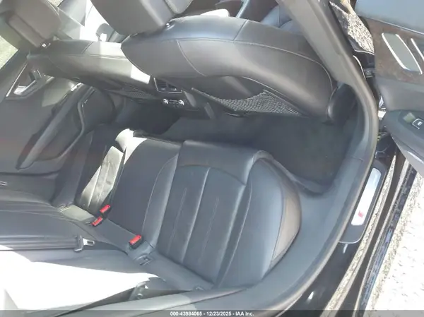 WAUW2AFC0HN027951 2017 AUDI A7 - Image 8