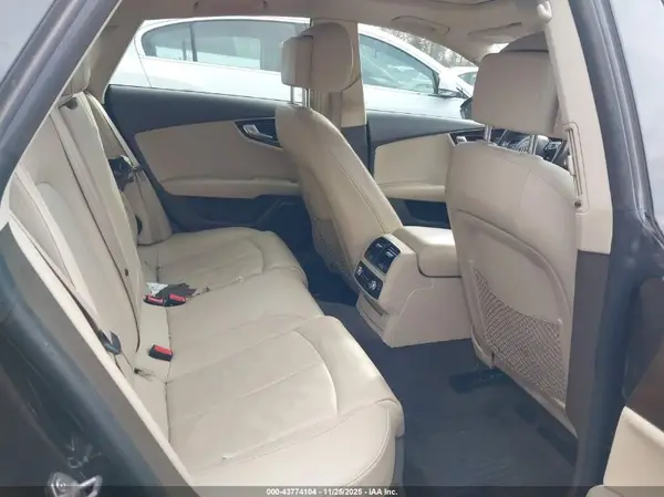 WAUW2AFC4HN048060 2017 AUDI A7 - Image 8