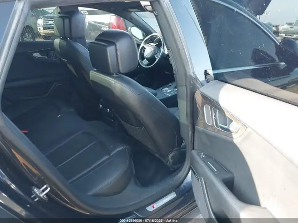 WAUW2AFC5HN077017 2017 AUDI A7 - Image 8