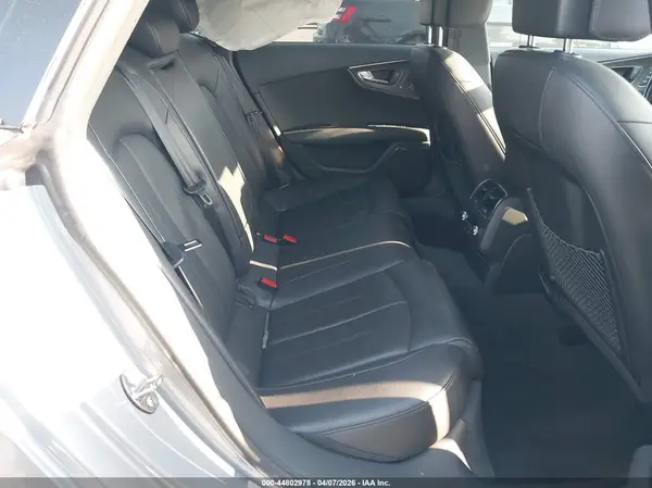 WAUW2AFC9HN065646 2017 AUDI A7 - Image 8