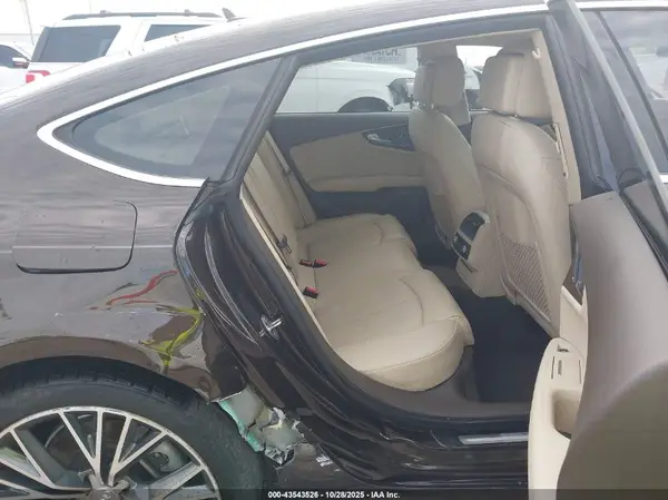 WAUW2AFCXHN057412 2017 AUDI A7 - Image 8
