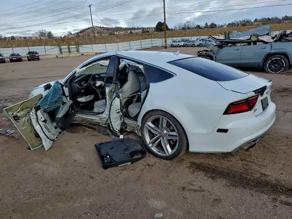 WAUW2BFC2GN016938 2016 AUDI S7 - Image 2