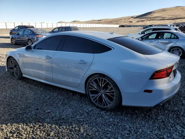 WAUW3AFC0JN058832 2018 AUDI A7 - Image 2