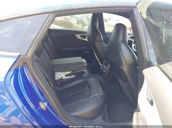 WAUW3AFC2JN068732 2018 AUDI A7 - Image 8