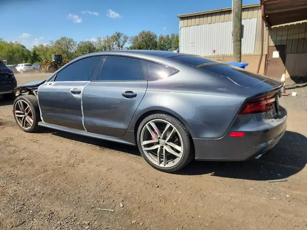 WAUW3AFC3HN061797 2017 AUDI A7 - Image 2