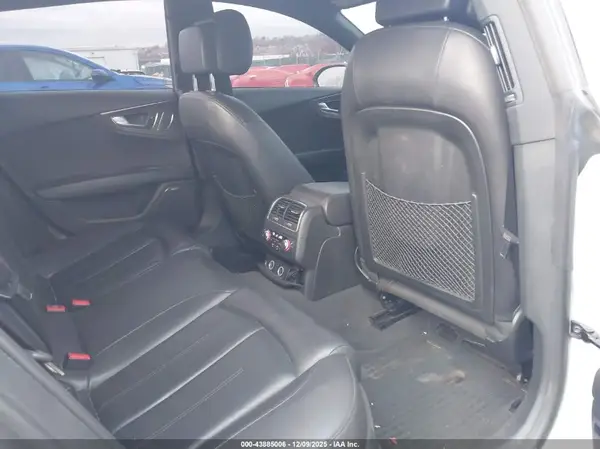 WAUW3AFC8JN016621 2018 AUDI A7 - Image 8