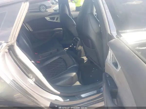 WAUW3AFC9JN100673 2018 AUDI A7 - Image 8