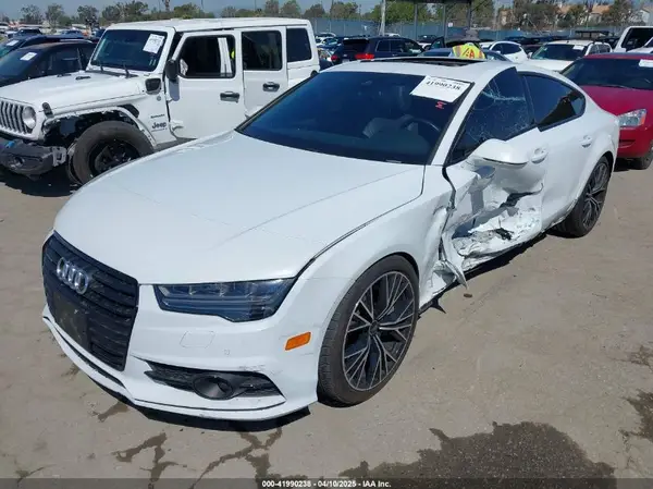 WAUW3AFCXJN052570 2018 AUDI A7 - Image 2