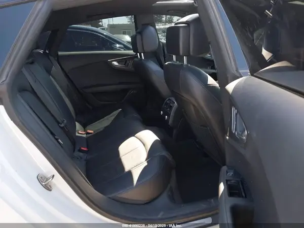 WAUW3AFCXJN052570 2018 AUDI A7 - Image 8