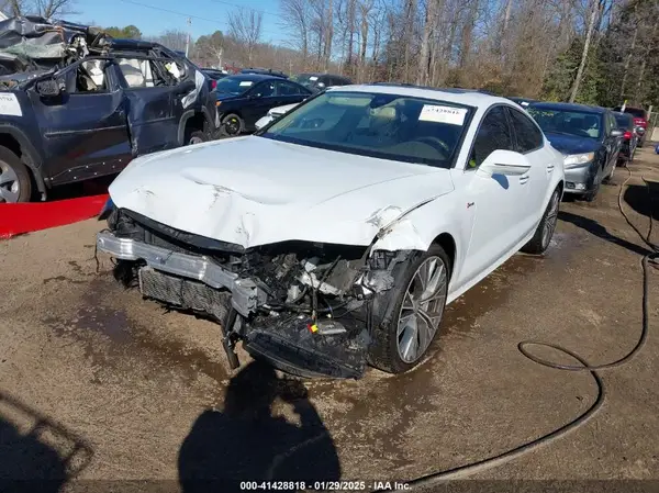 WAUW3AFCXJN059647 2018 AUDI A7 - Image 2