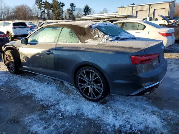 WAUW4GF56MN001136 2021 AUDI RS5 - Image 2