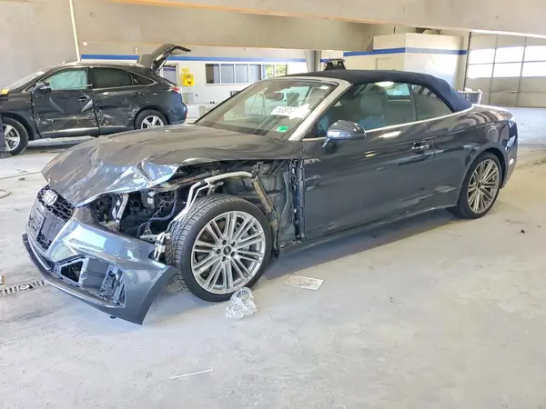 WAUWAGF51NN000468 2022 AUDI A5 - Image 1