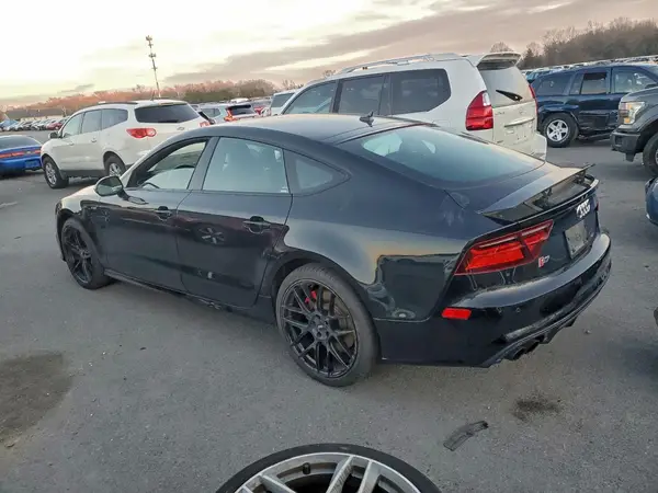 WAUWFAFC3JN017943 2018 AUDI S7 - Image 2