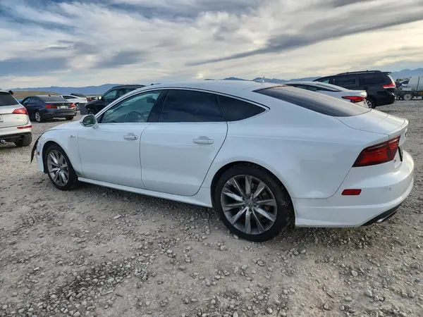 WAUWGAFC0GN050162 2016 AUDI A7 - Image 2