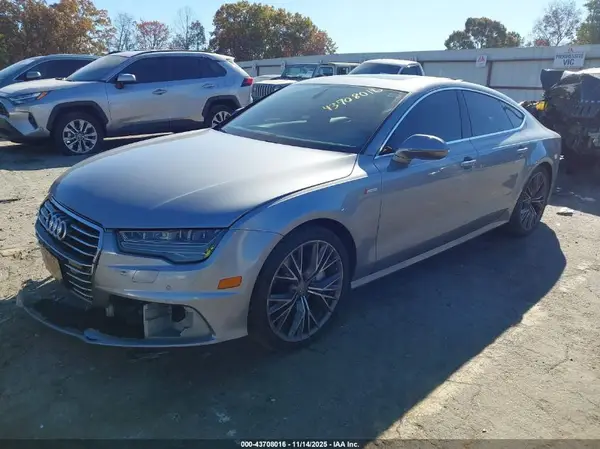 WAUWGAFC0GN063641 2016 AUDI A7 - Image 2