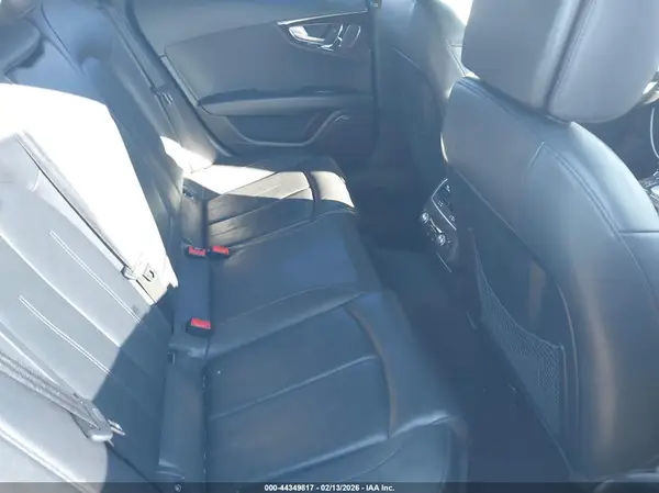 WAUWGAFC1GN010284 2016 AUDI A7 - Image 8