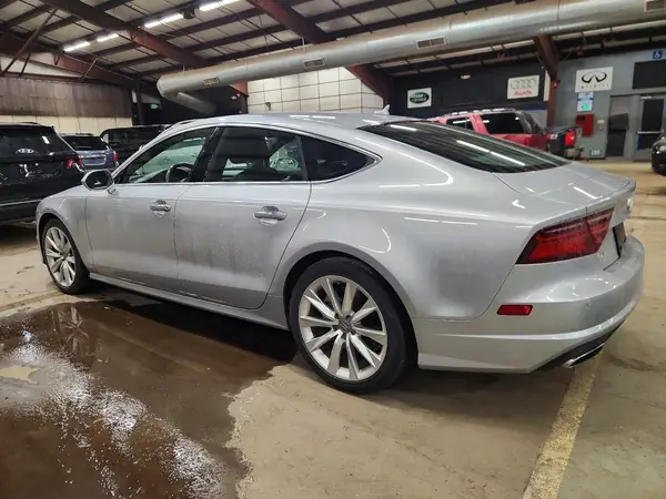 WAUWGAFC2GN016093 2016 AUDI A7 - Image 2