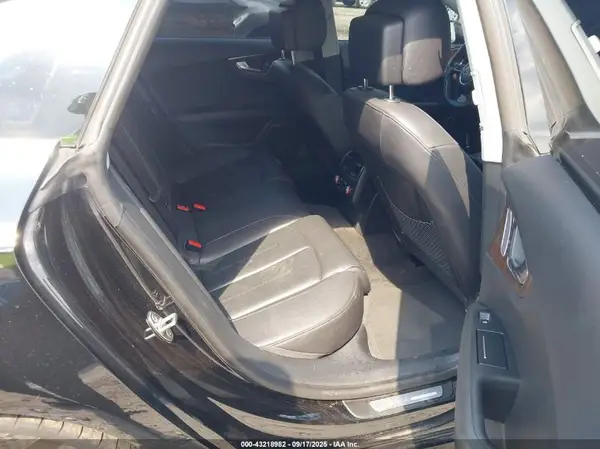 WAUWGAFC2GN040829 2016 AUDI A7 - Image 8