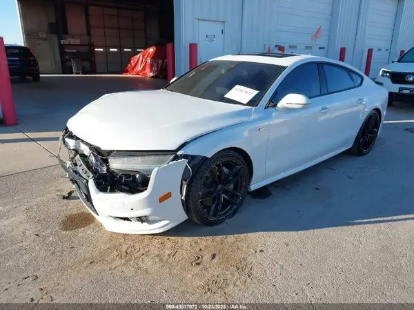WAUWGAFC2GN081459 2016 AUDI A7 - Image 2