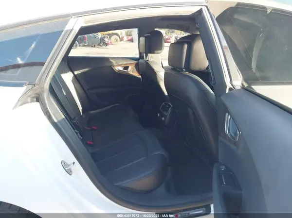 WAUWGAFC2GN081459 2016 AUDI A7 - Image 8