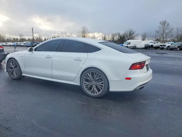 WAUWGAFC3GN099095 2016 AUDI A7 - Image 2
